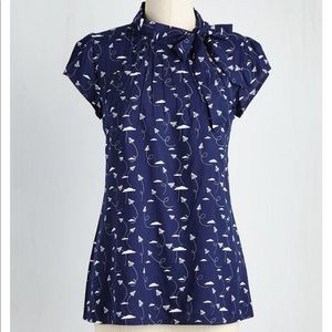 Up, Up an Amaze top in Paper Airplanes